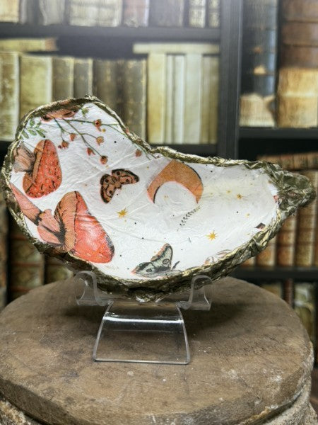 Willow | Handcrafted Oyster Shell Jewelry Dish